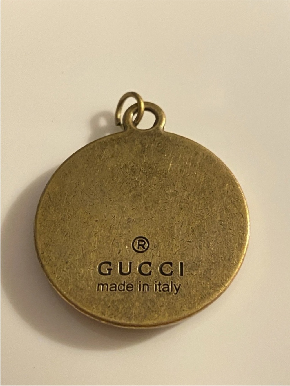 Gucci large Yellow Bee Enamel Pendant Necklace - Picture 4 of 4